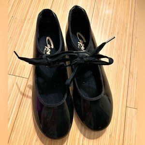 Girls Tap Shoes! Like New!